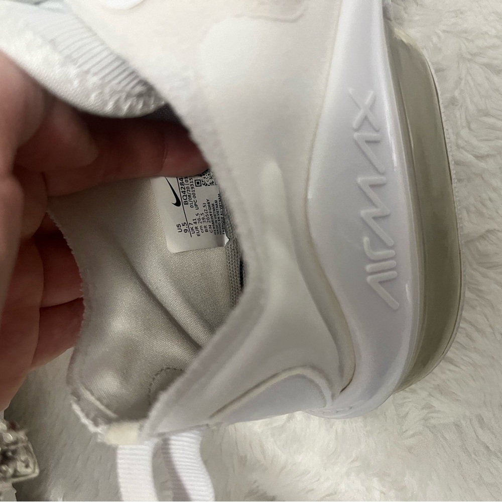 Nike - Picture 5 of 6